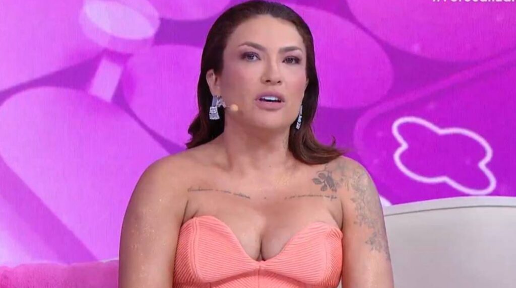 Thayse Teixeira se pronuncia após ser demitida do SBT por comentário polêmico