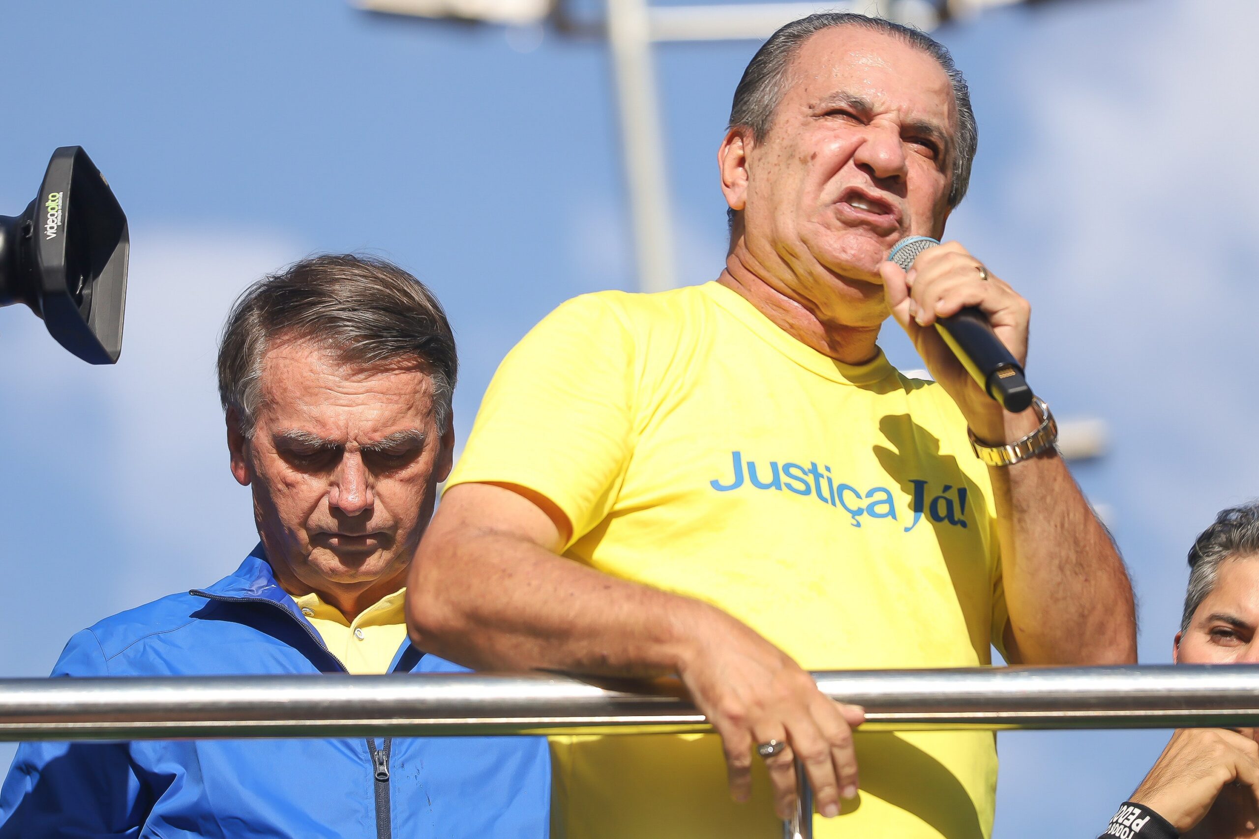 Malafaia chama filhos de Bolsonaro de "jumentos" e "amadores babacas"
