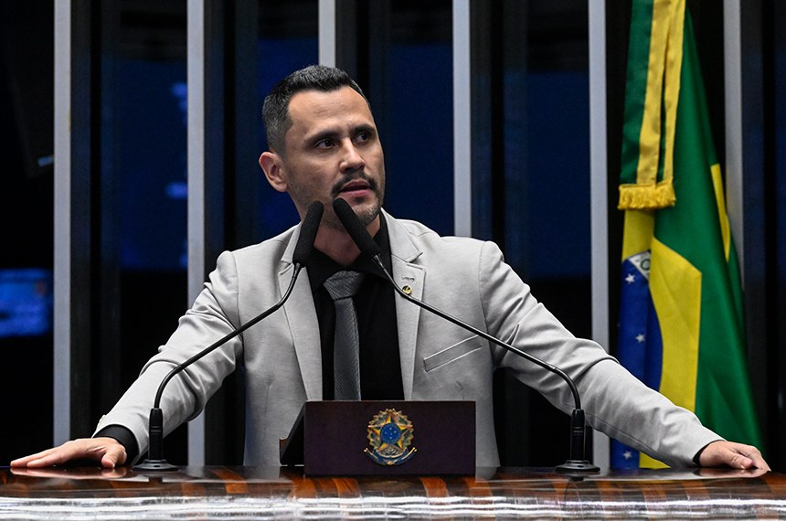 Vídeo de Cleitinho, eleito governador de Minas, com voto pelo fim da escala 6x1 volta a viralizar prestes a votação