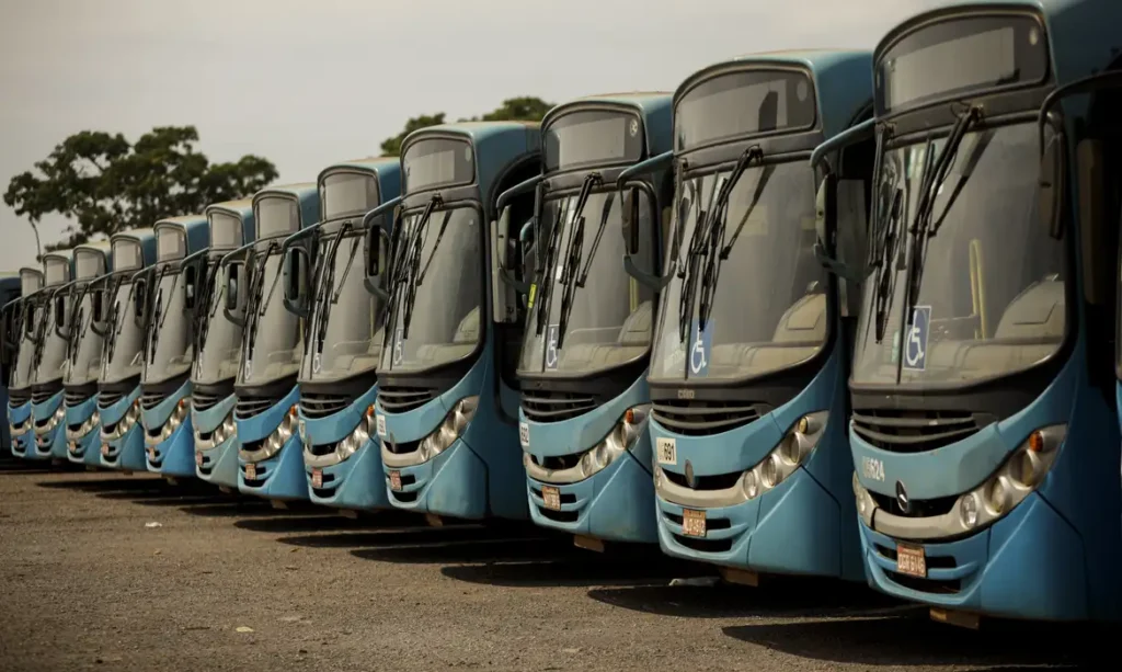 Ministério da Justiça identifica falhas no transporte de eleitores em oito estados