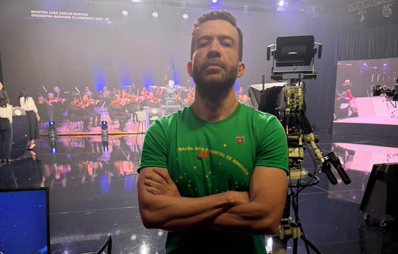 André Janones é internado na UTI com arritmia cardíaca após debate entre Lula e Flávio