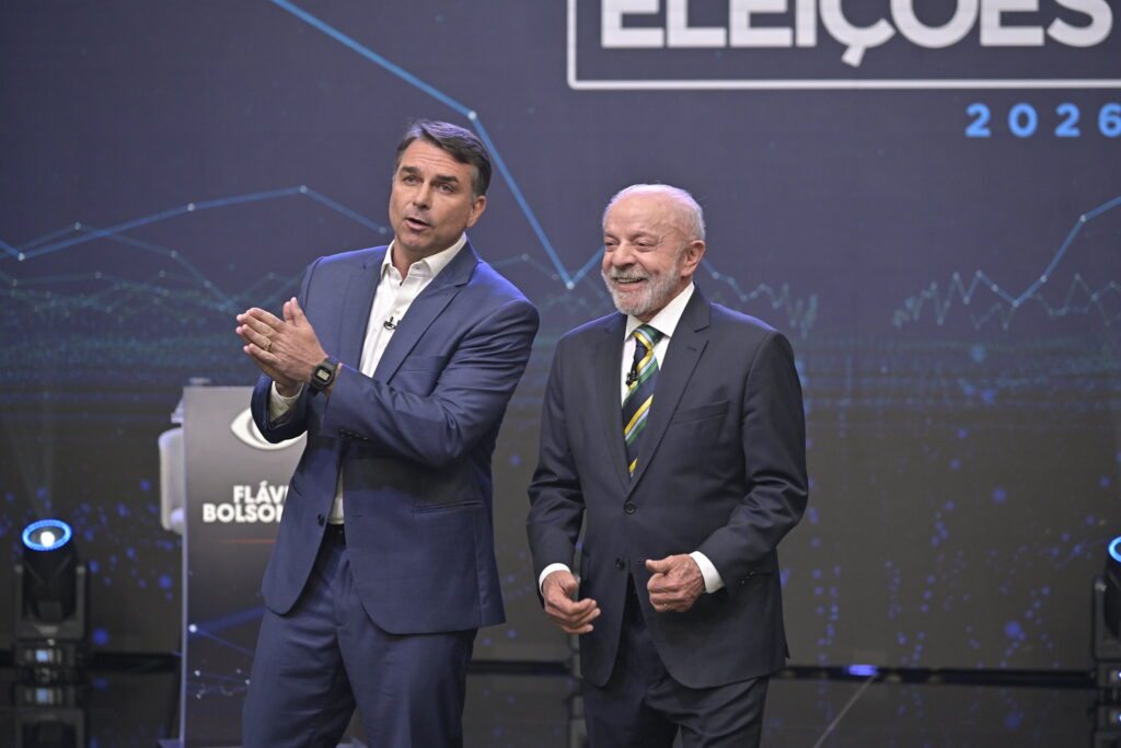 Flávio vence Lula em Israel, enquanto petista lidera na Palestina e em Milão