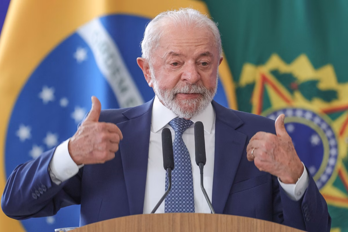 Febraban parabeniza Lula e oferece apoio ao governo