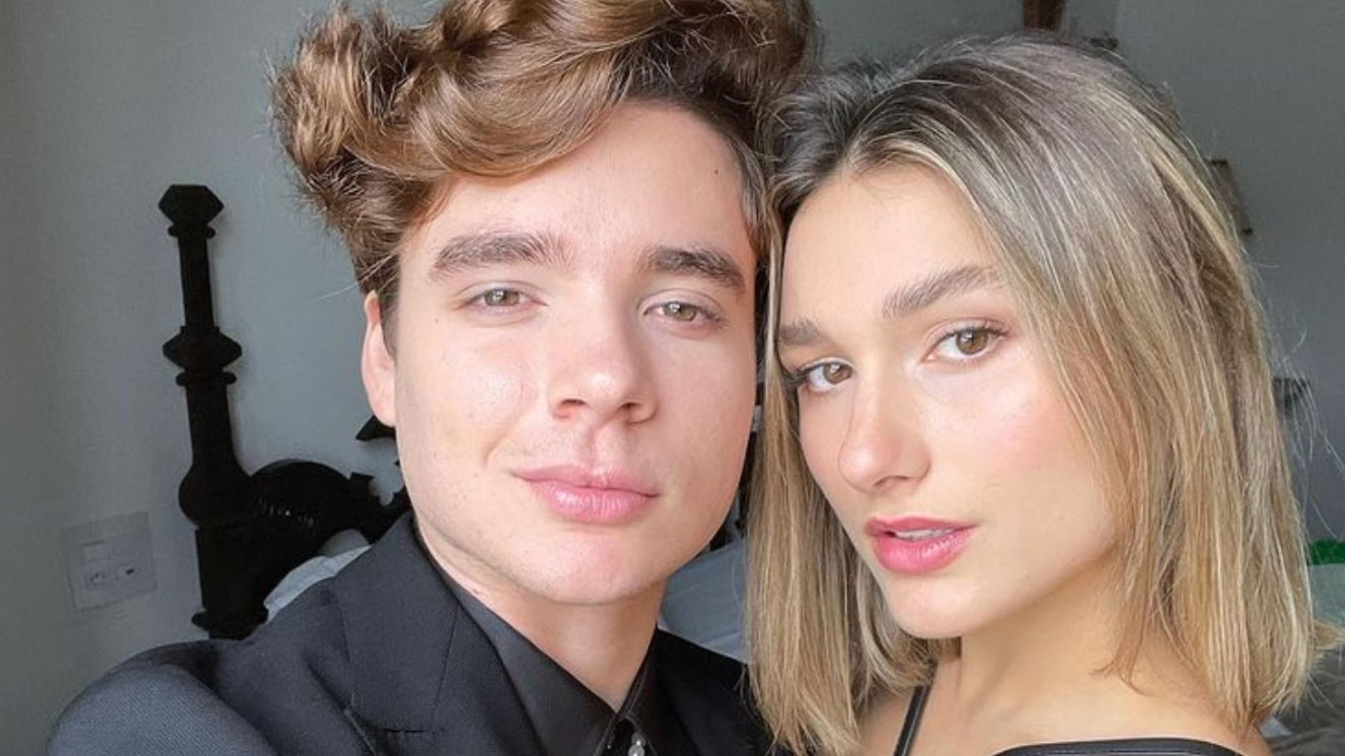 Sasha Meneghel anuncia que está grávida do primeiro filho com João Lucas