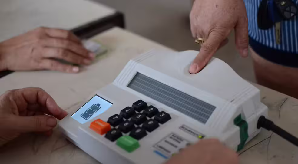 Eleitores não podem ser presos a partir desta terça-feira (20)