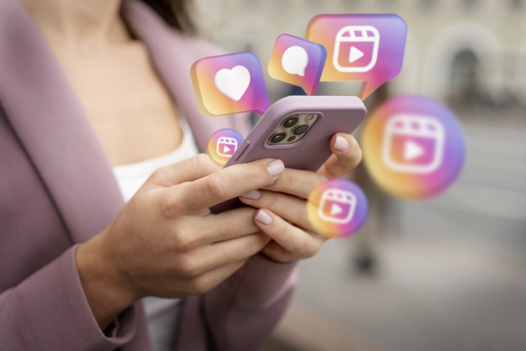 Tabela de preço no story some em 24 horas: testamos seis jeitos de guardar uma cópia